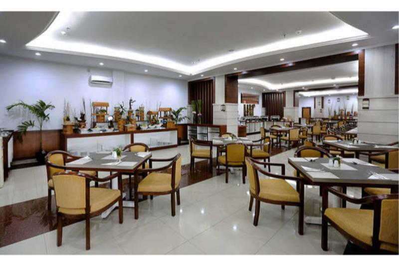 Grand Asrilia Hotel Bandung Buitenkant foto